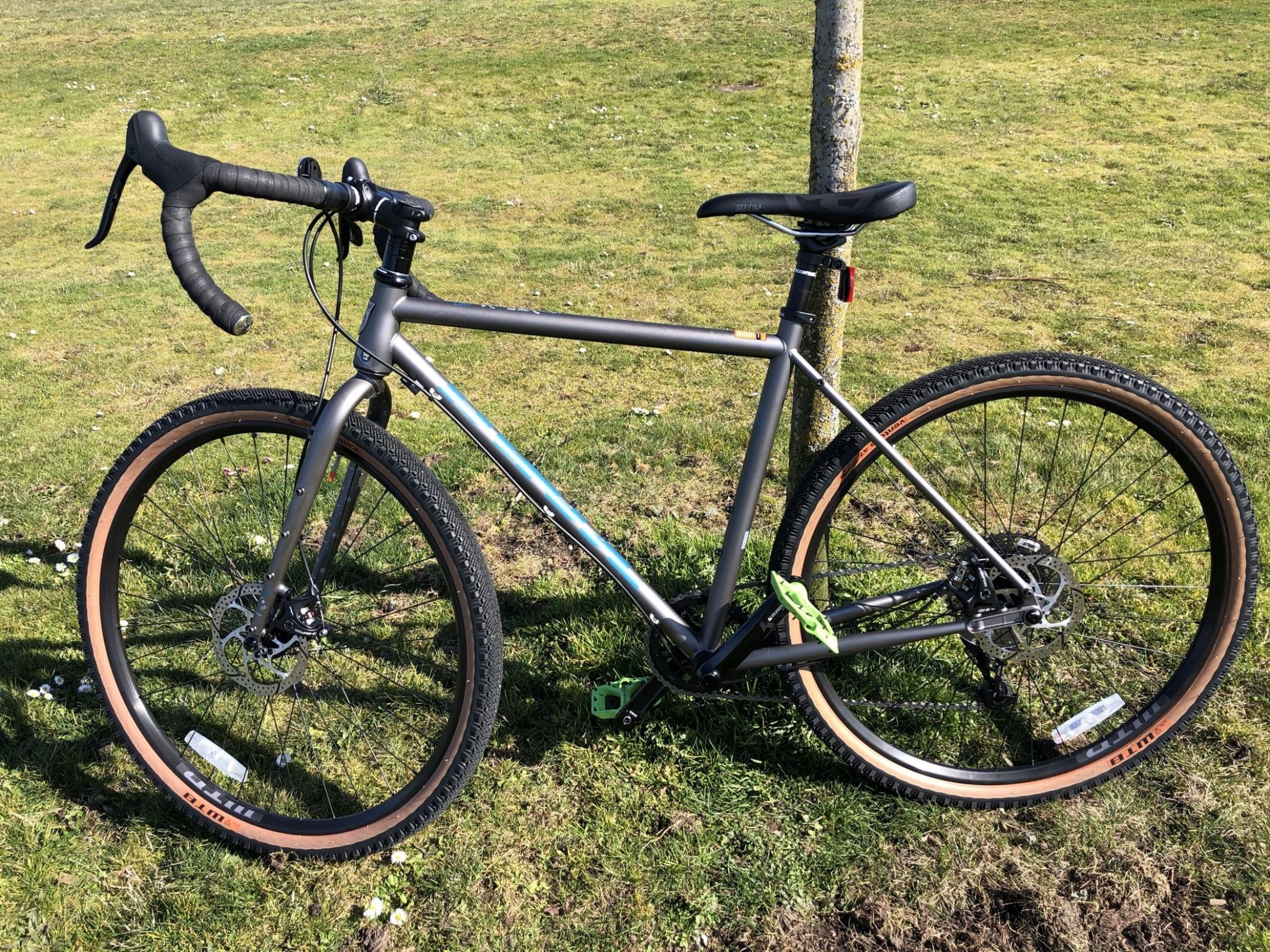 2021 Kona Rove DL Silver, gray or bare metal
