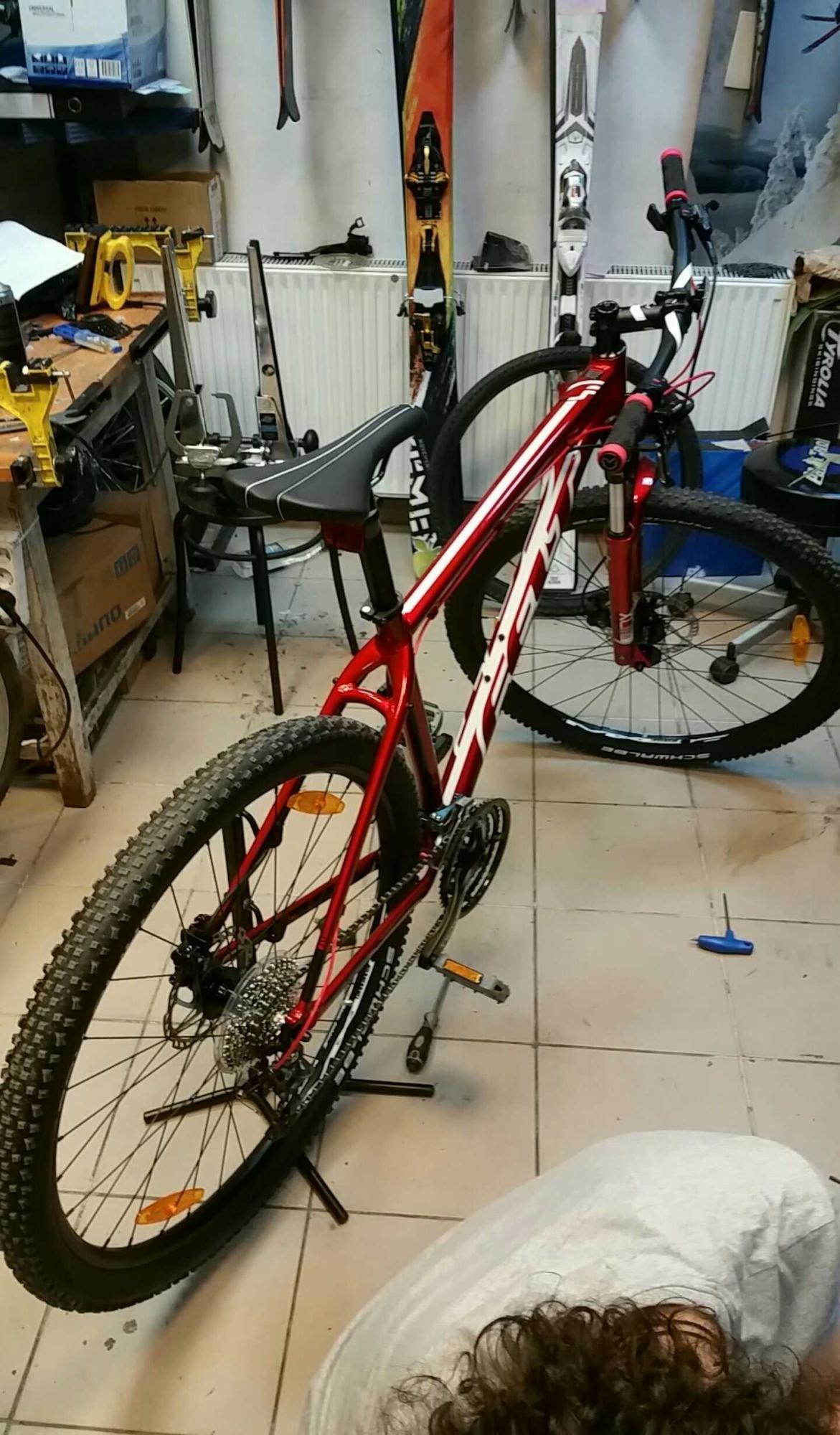 2016 Felt Nine 70 Red