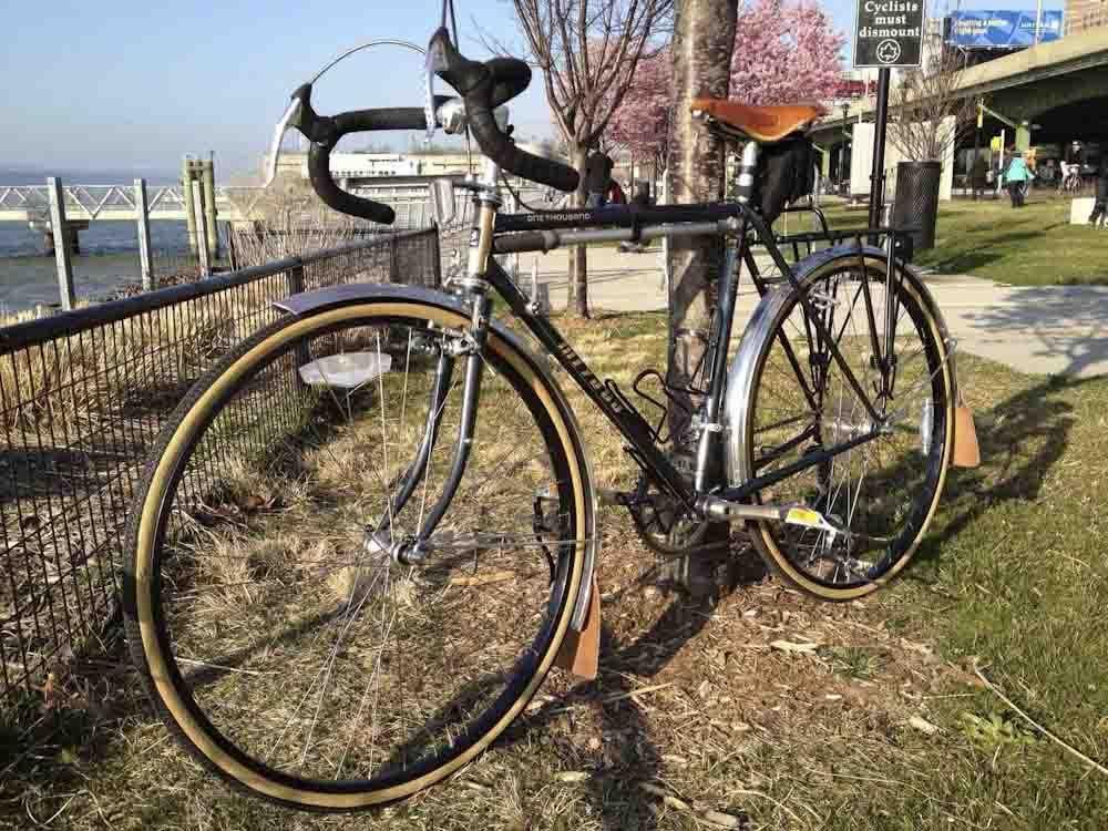 1986 Miyata 1000  Black