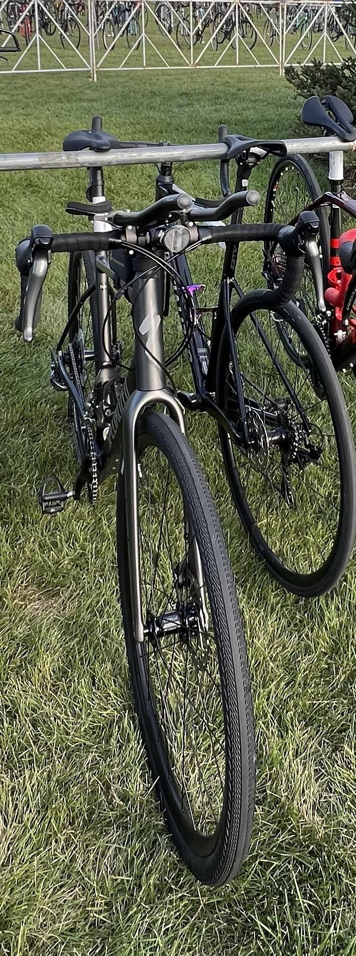 2022 Specialized Diverge E5 Black