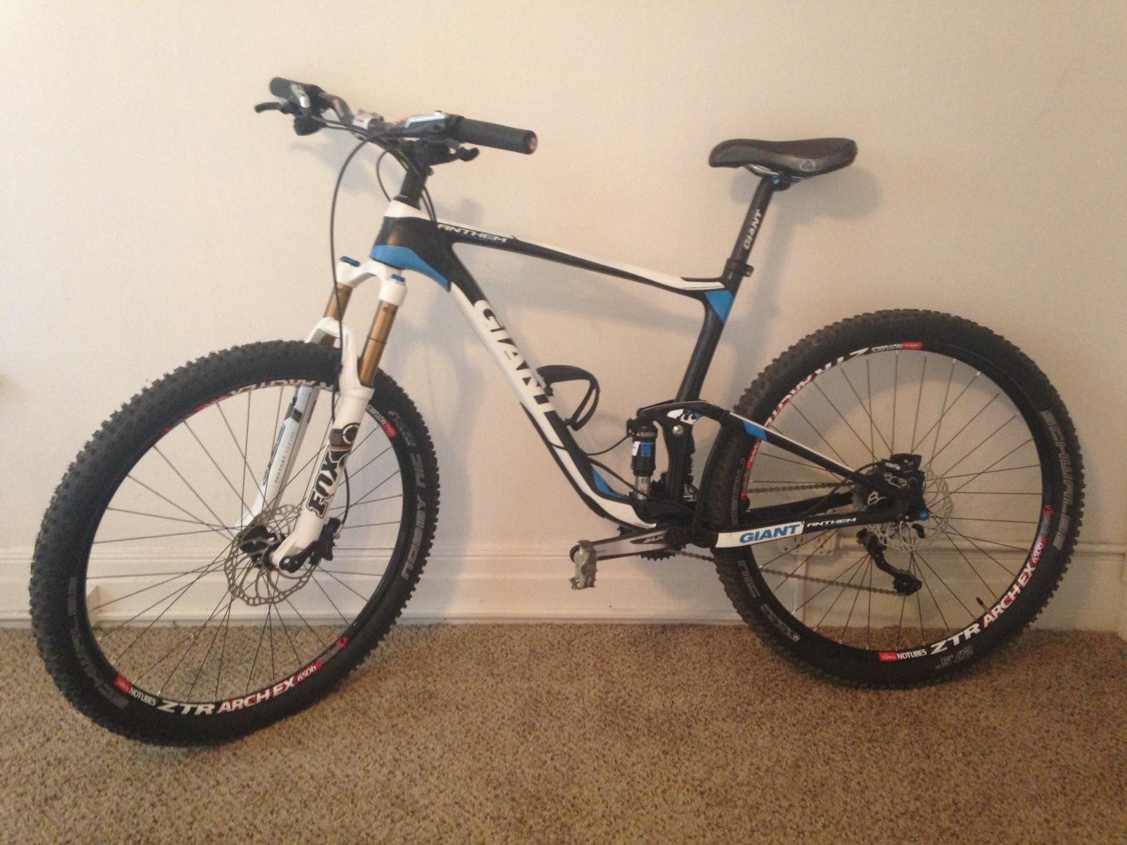 2014 Giant Anthem Advanced 27.5 0 Team Black