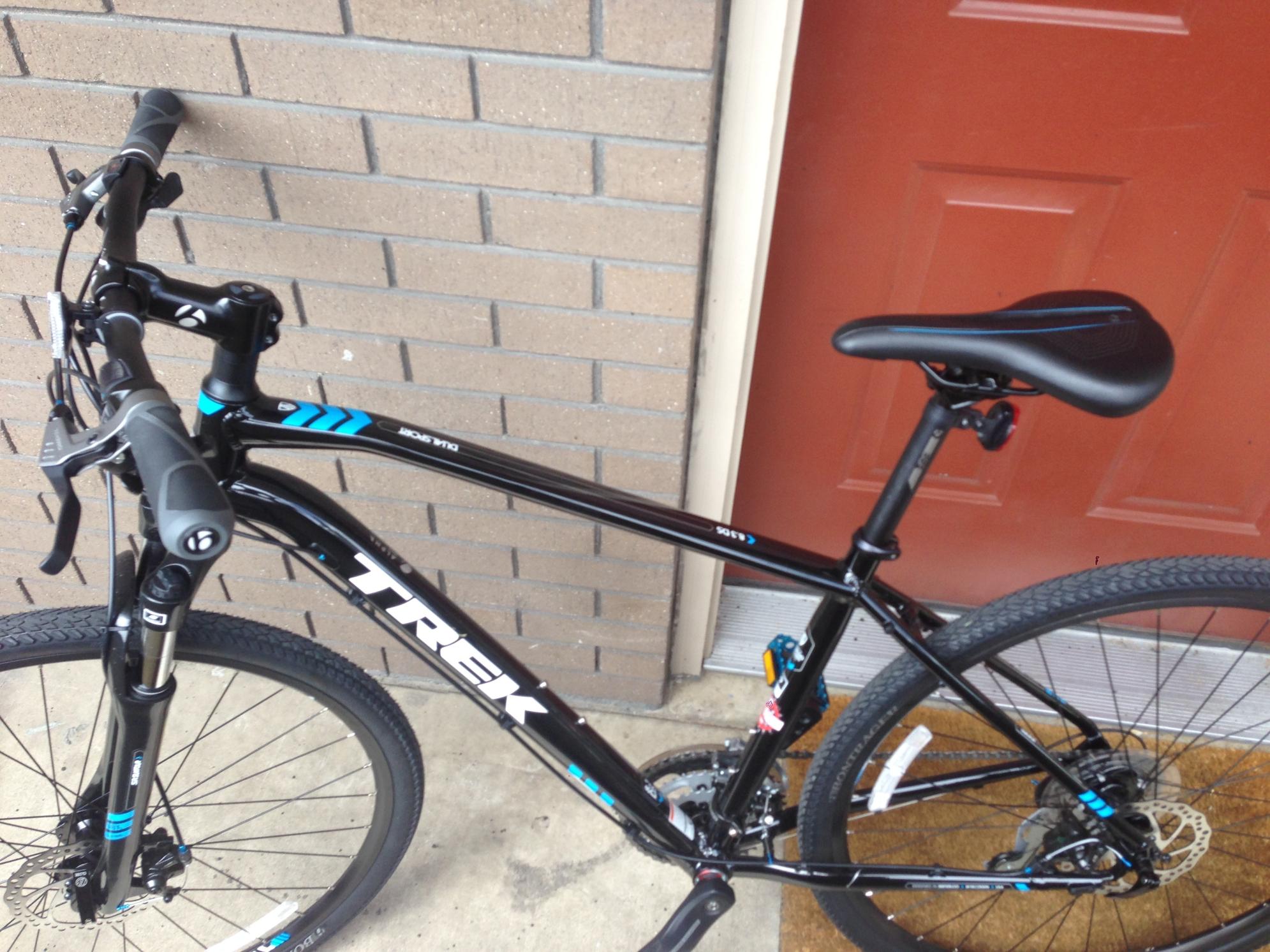 2015 Trek 8.3 DS 19 Black and Teal