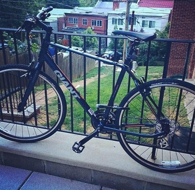 2015 Giant Excape 2  Blue and Orange