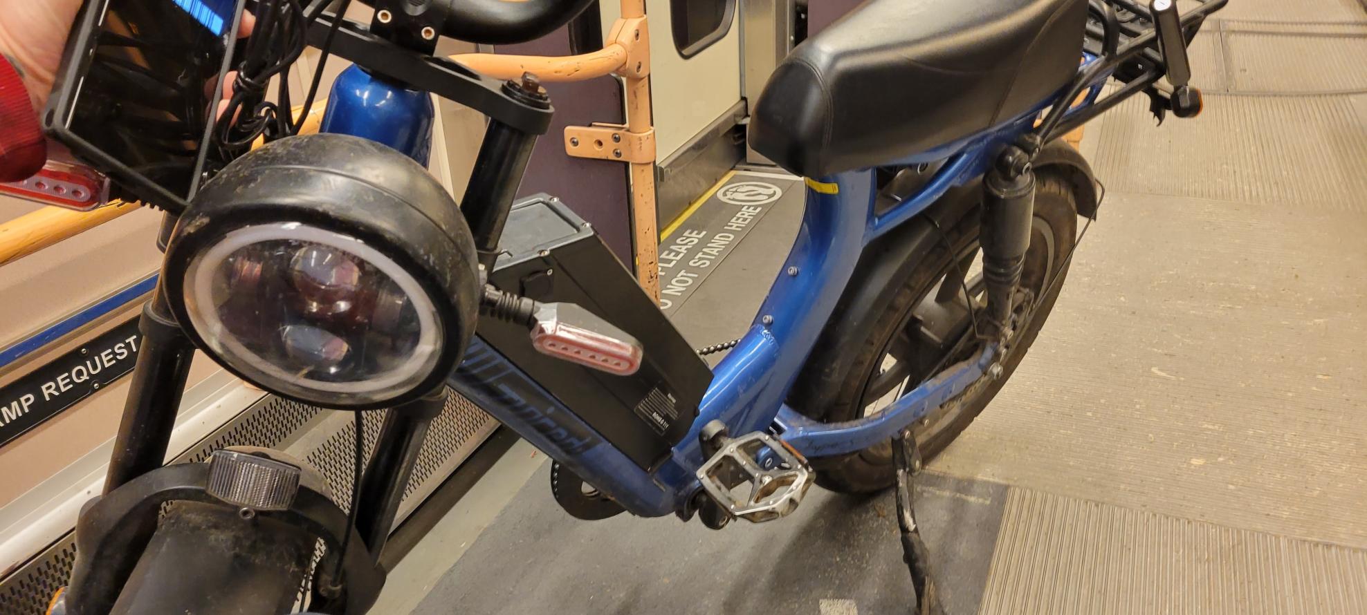 2022 Juiced Bikes HyperScorpion personal mobility device (electric unicycle, etc) Blue