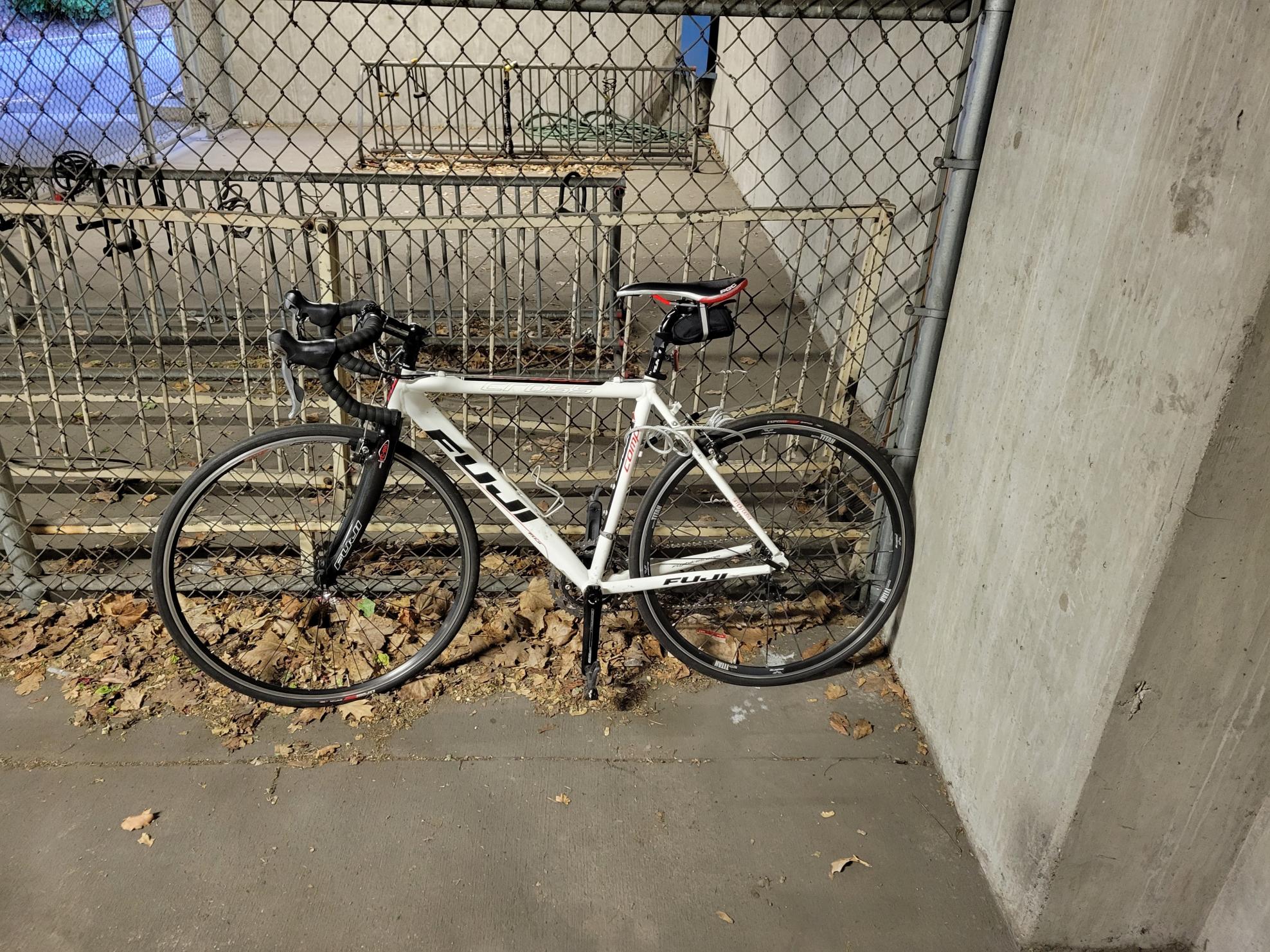 2011 Fuji Cross 3.0 White