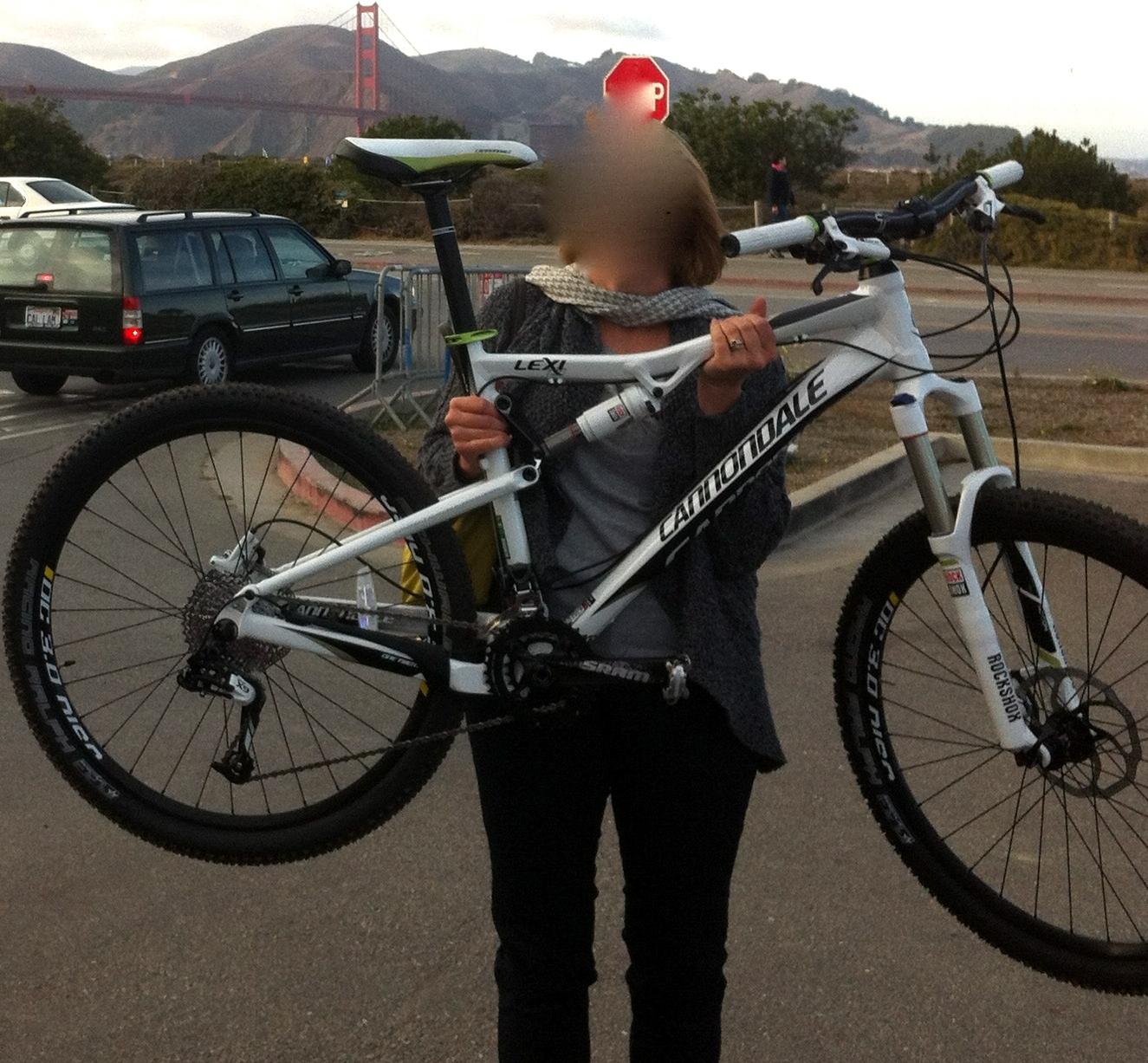 2012 Cannondale Lexi f/s mountain bike  White