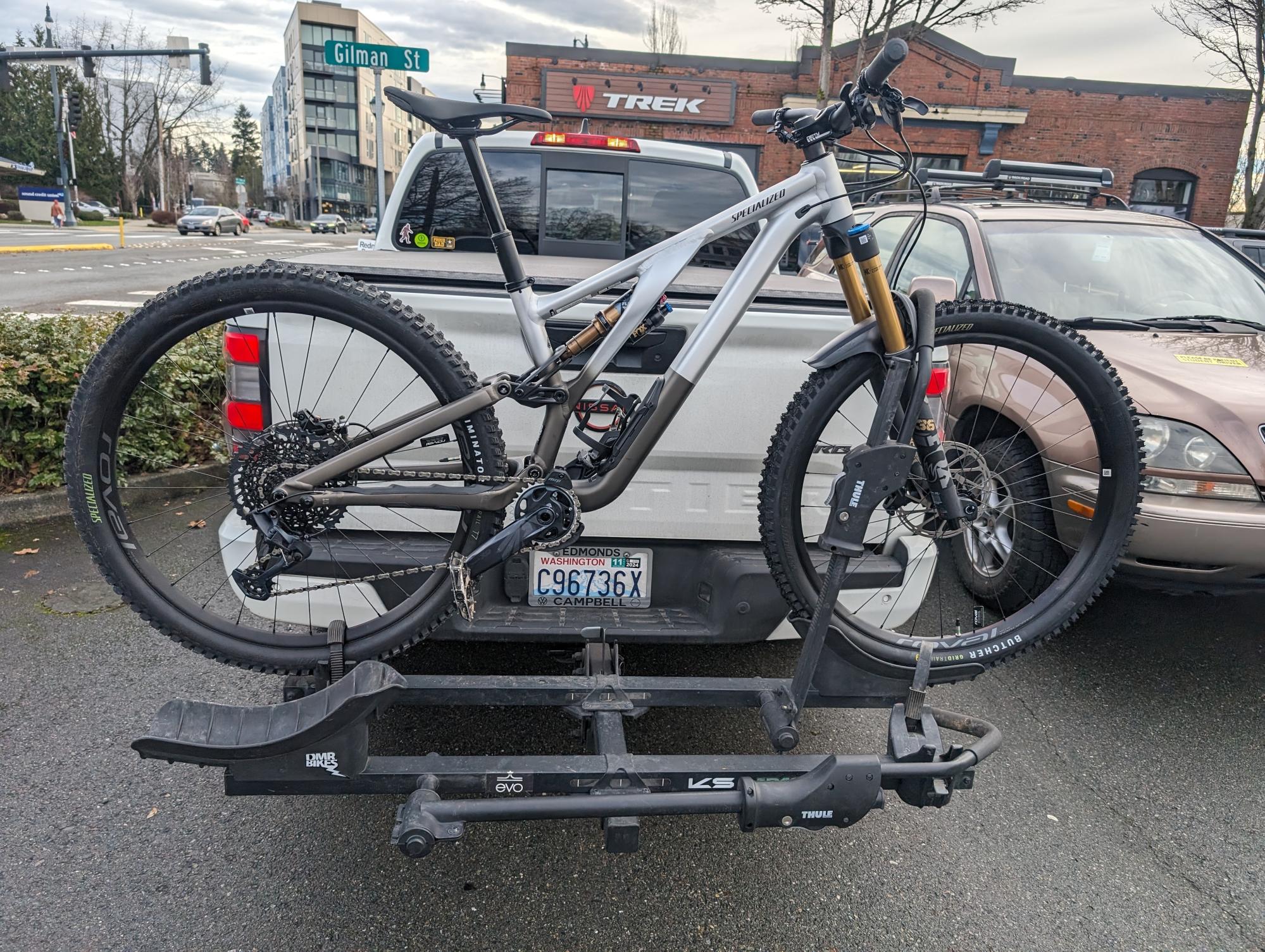 2023 Specialized Stumpjumper EVO alloy Silver, gray or bare metal