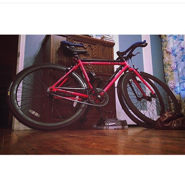 SE Bikes Lager Red (now has red/bulk/white camo bar tape)