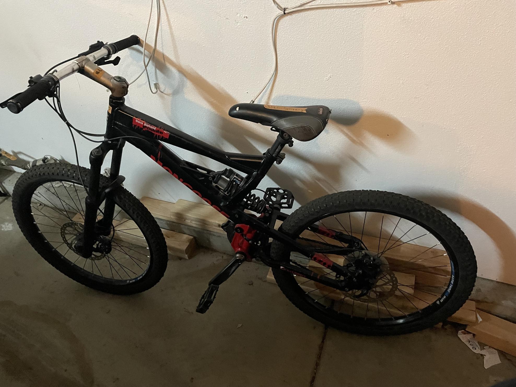 Mongoose double Black