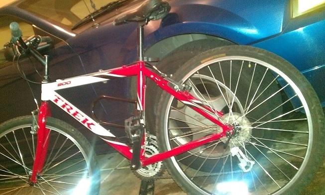 2002 Trek 800 Sport  Black