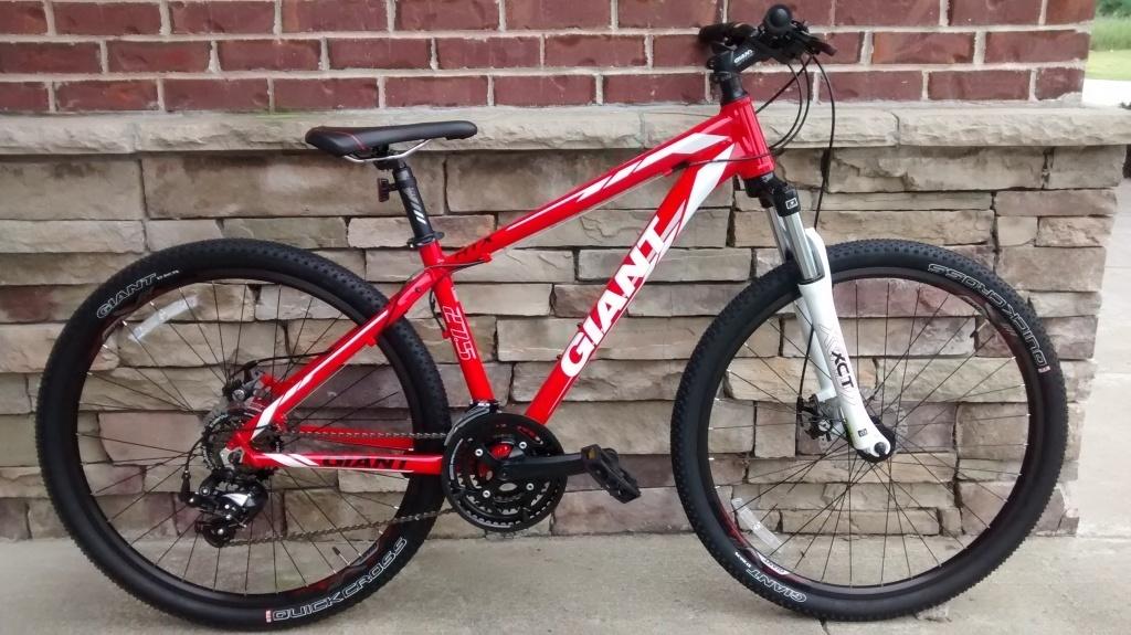 2015 Giant ATX 27.5 2 Red and White