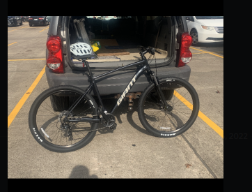 2022 Giant Talon 4 Black