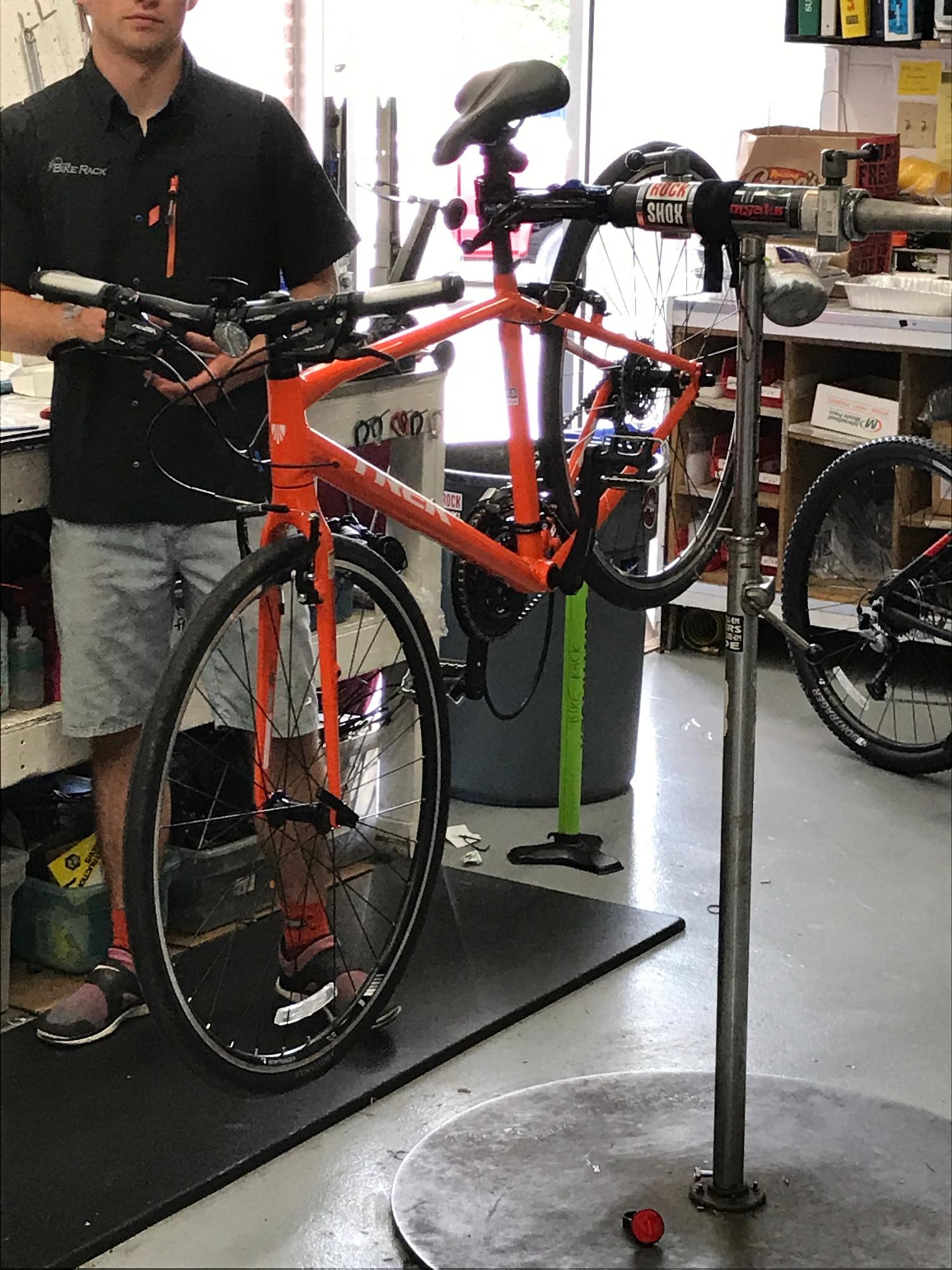 2016 Trek 7.4 FX 17.5 Firebrand Orange