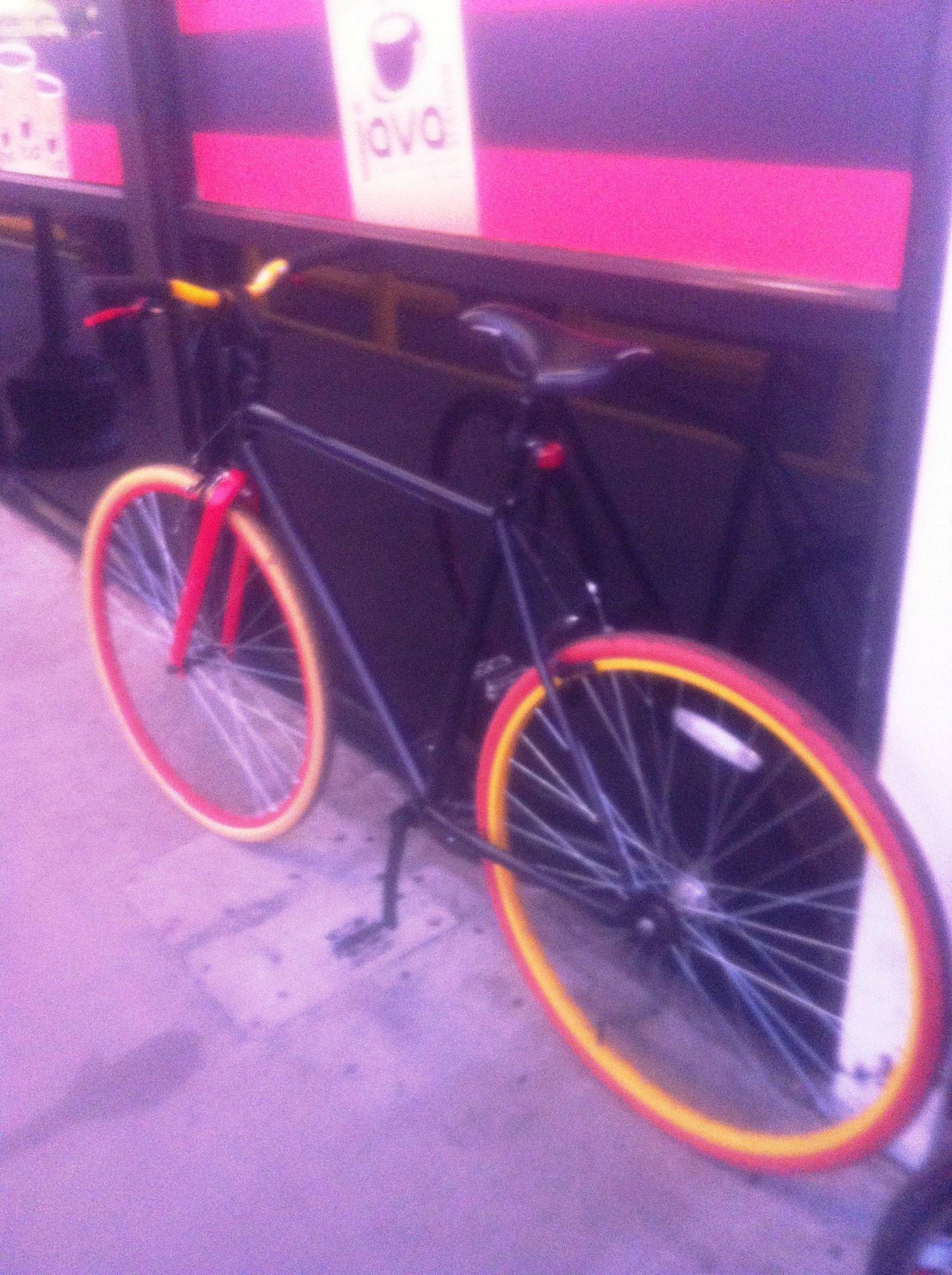 2012 Thruster Men's Fixie Bike  Black