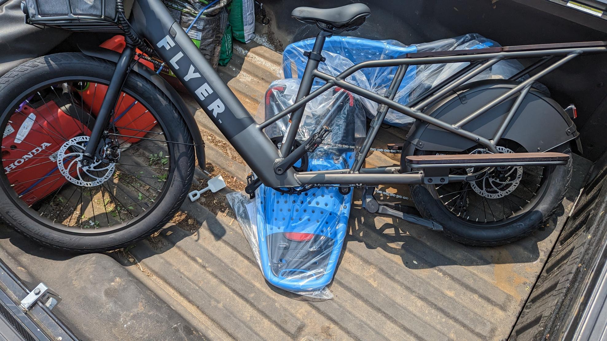 2023 Radio Flyer L885 Black