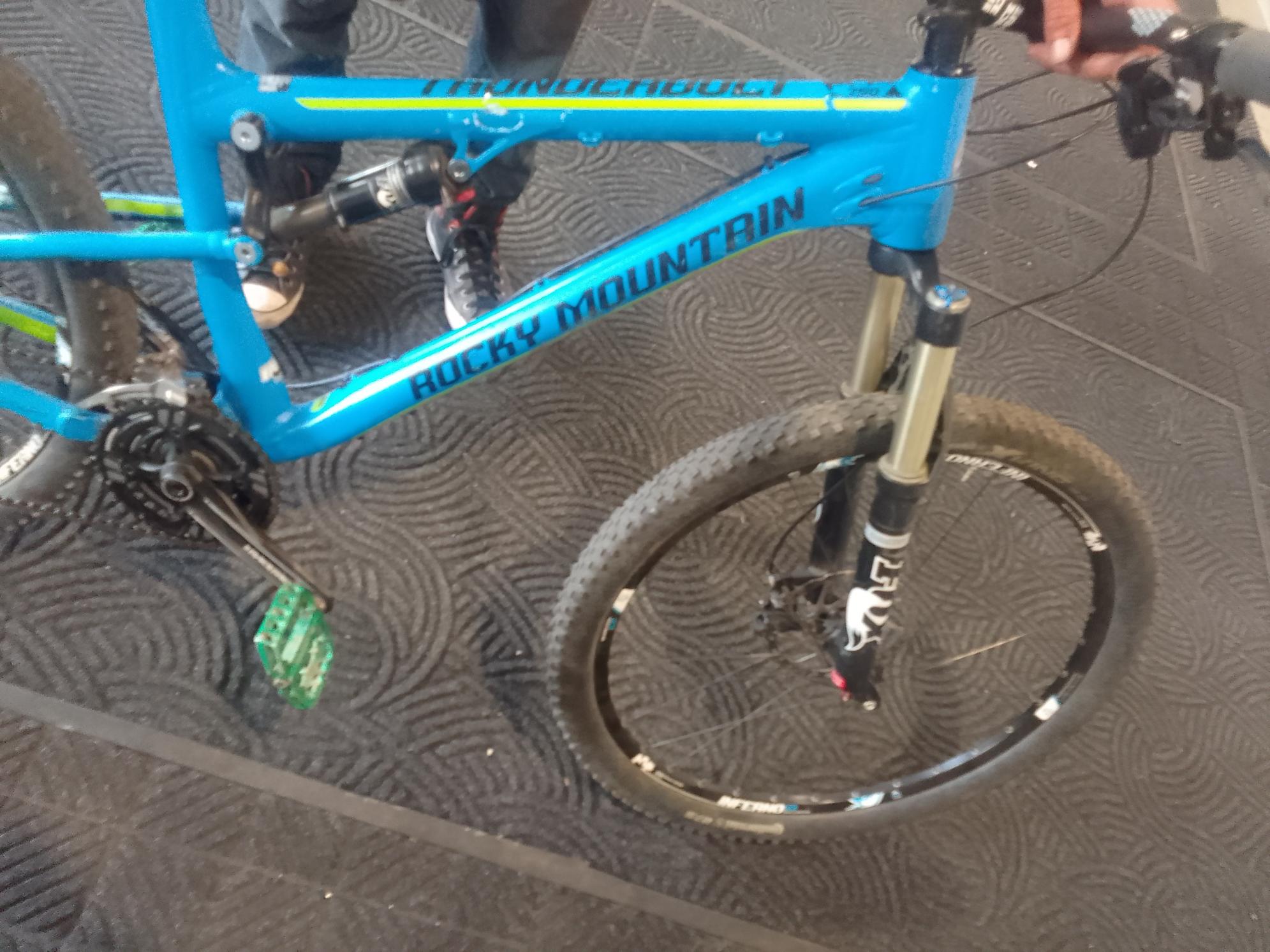 Rocky Mountain Bicycles Thunderbolt Blue
