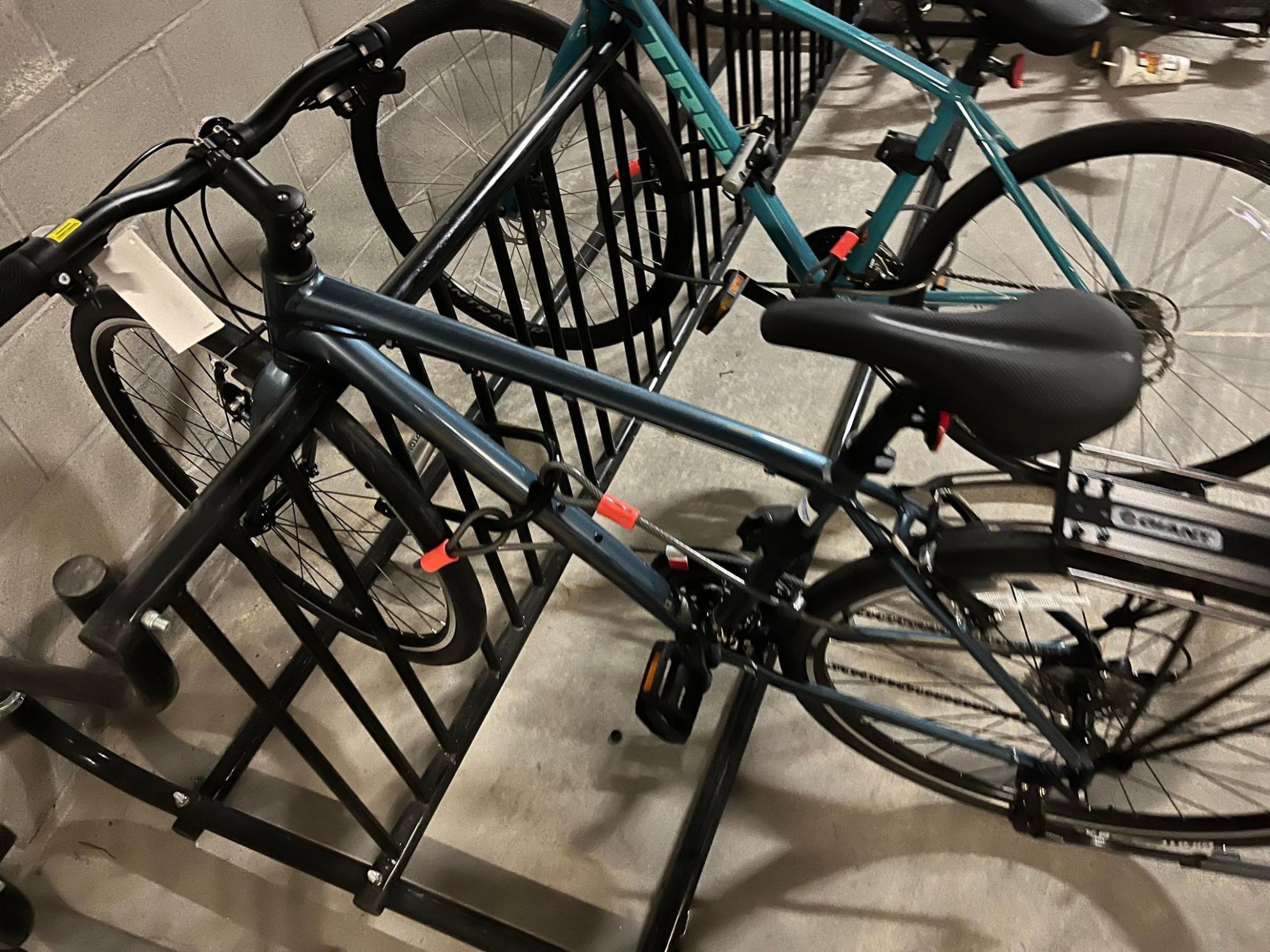 2022 Giant Escape 3 Blue