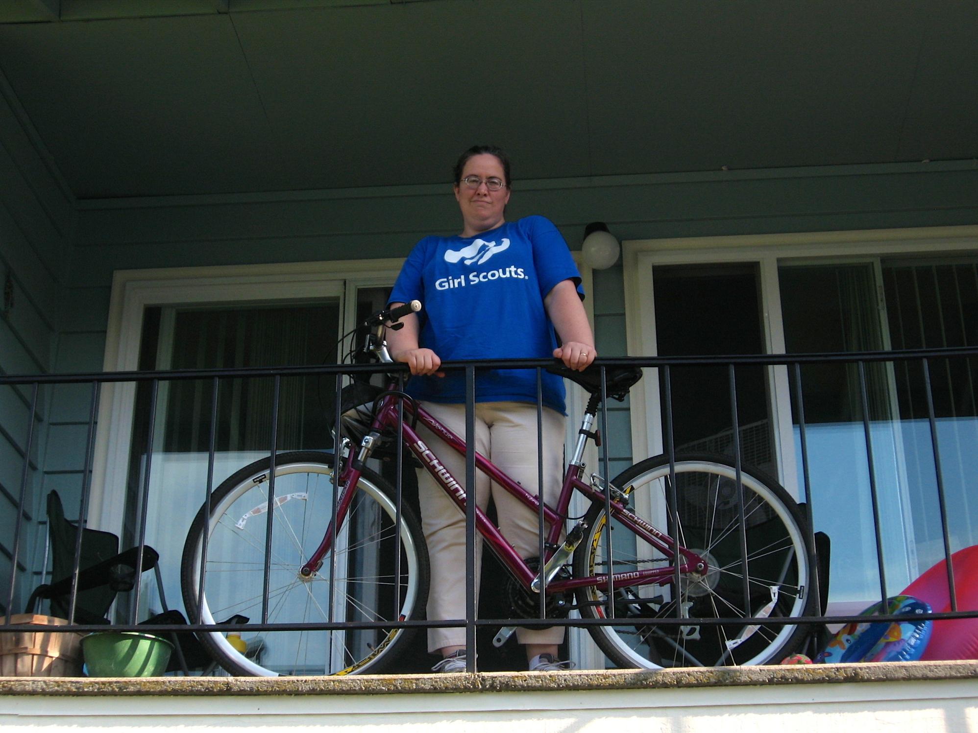 Schwinn Avenue Purple and Red