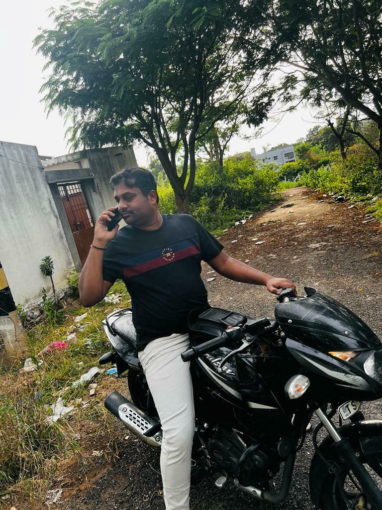 2018 Bajaj Bajaj pulser 2018 model Black