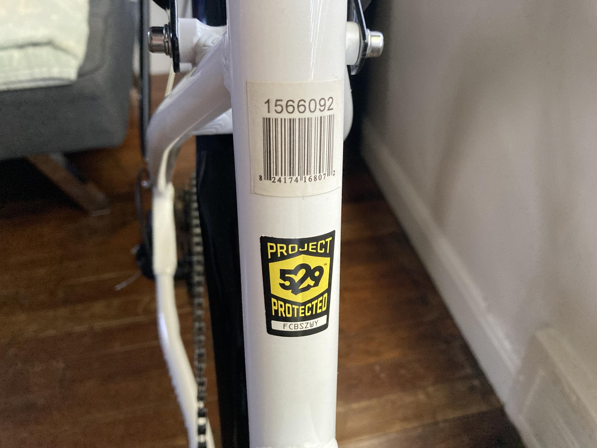 Infinity Cycle Works 700C White and Black