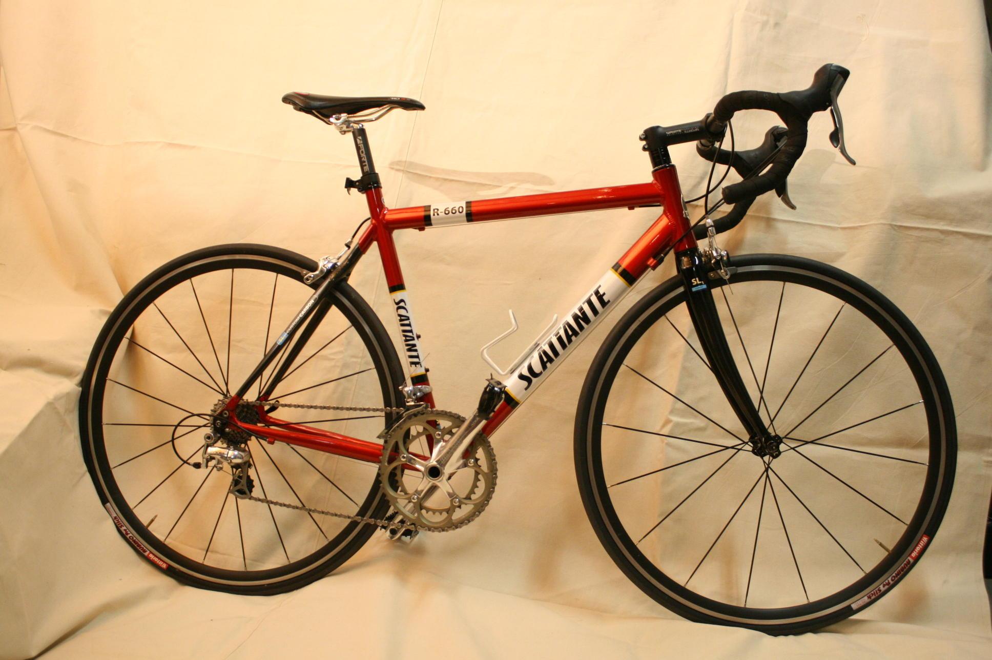 2007 Scattante R660 Red