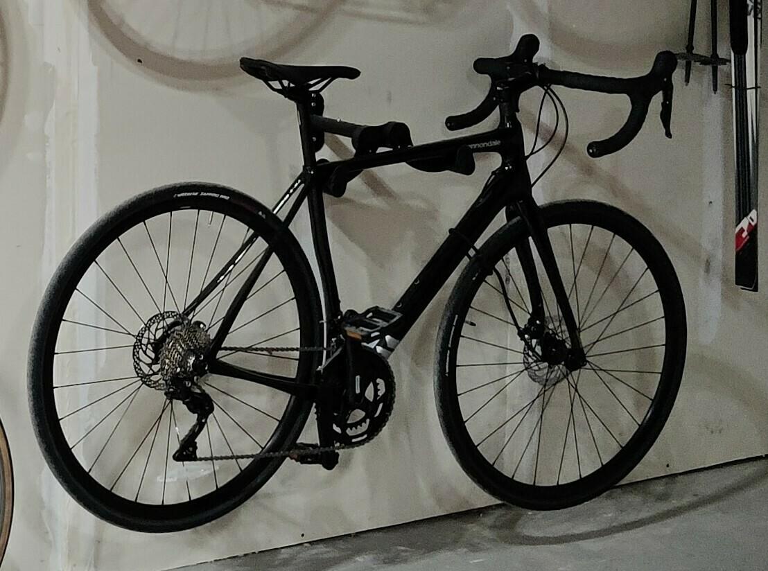 2021 Cannondale Synapse Carbon 105 Black