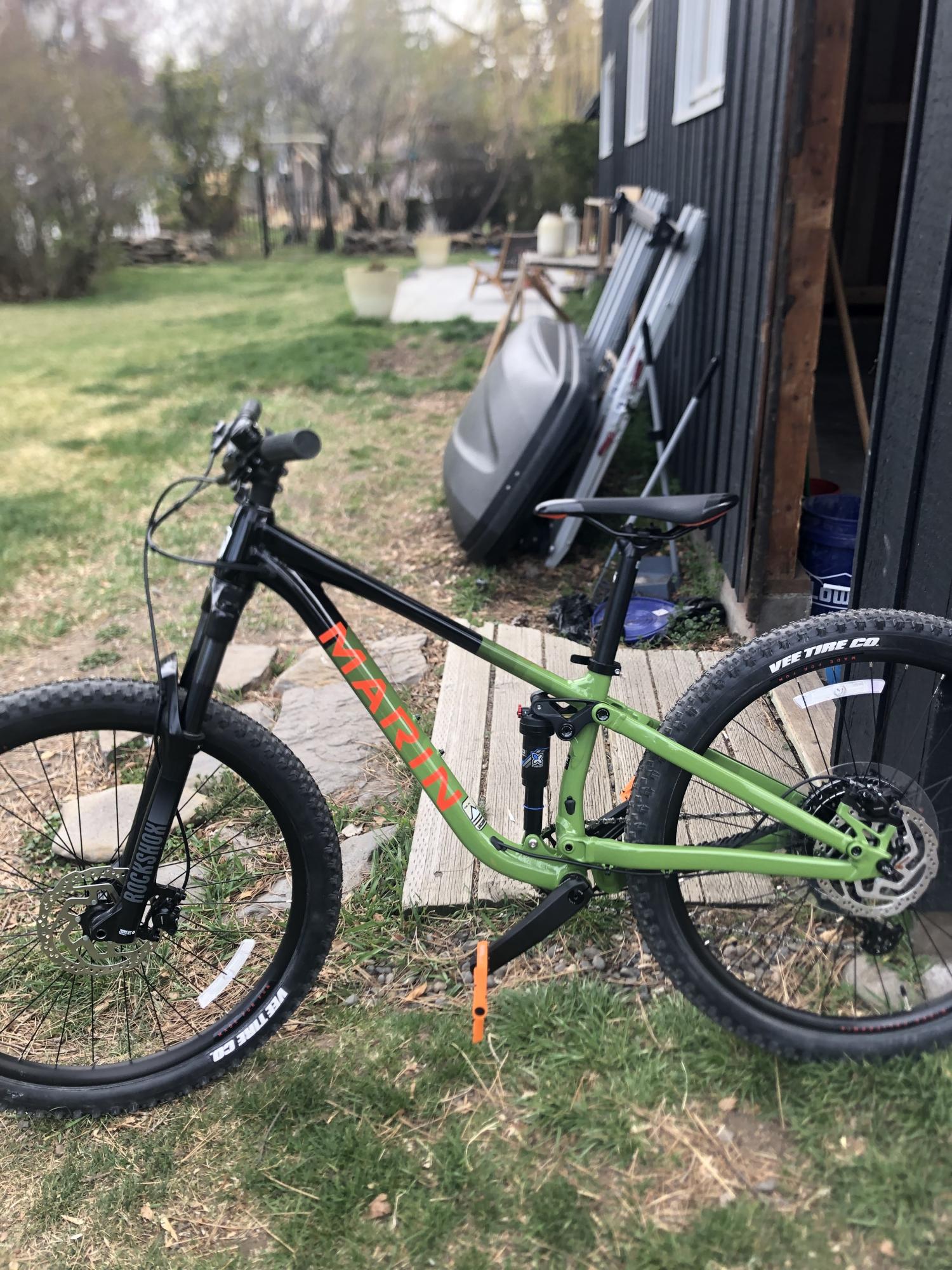 2022 Marin Bikes Rift zone 1 Green and Orange