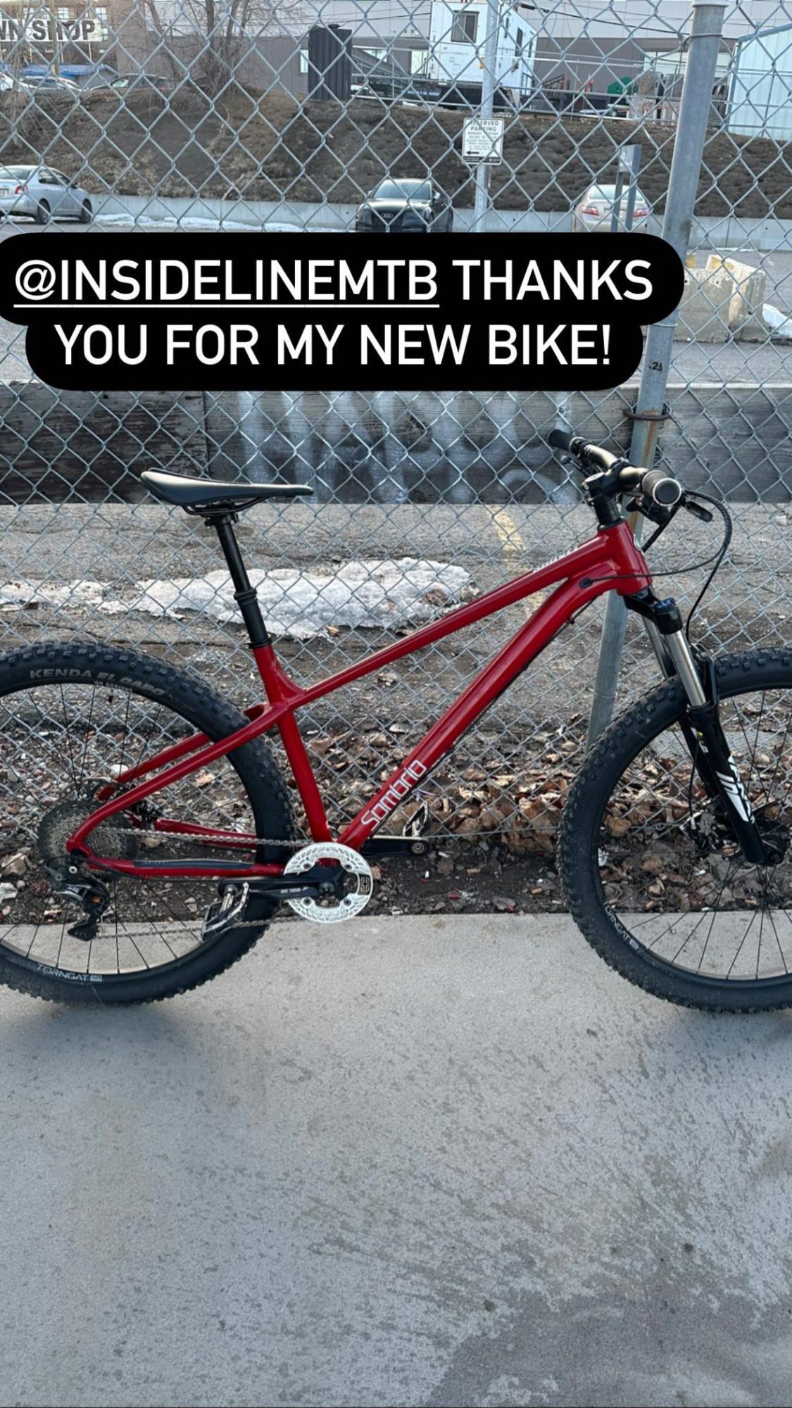 2022 Schwinn Самбрино Red