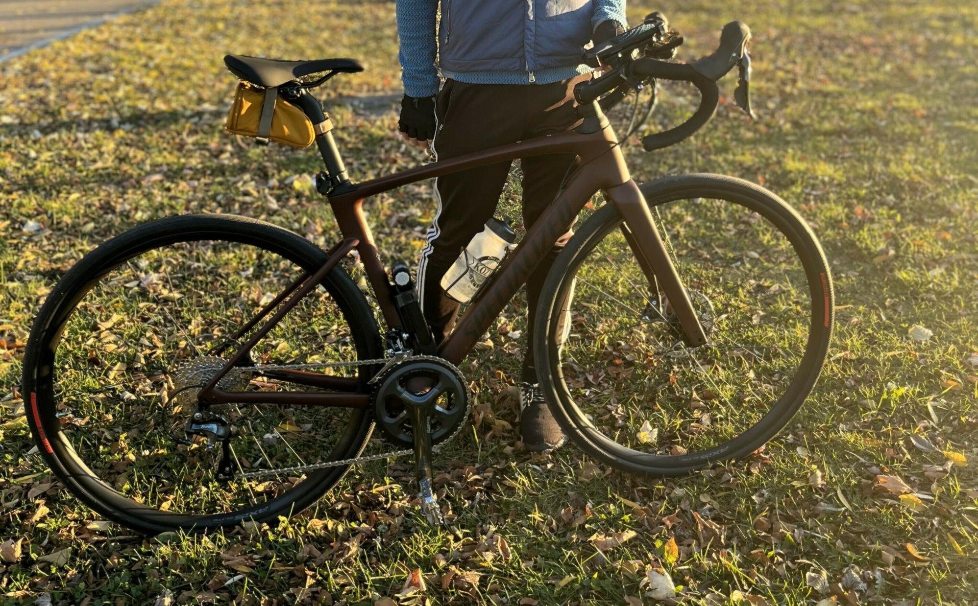 2024 Specialized Roubaix Red