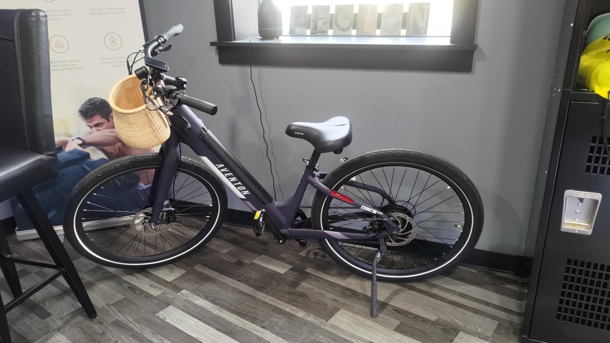 2023 Aventón Pace 350 Purple