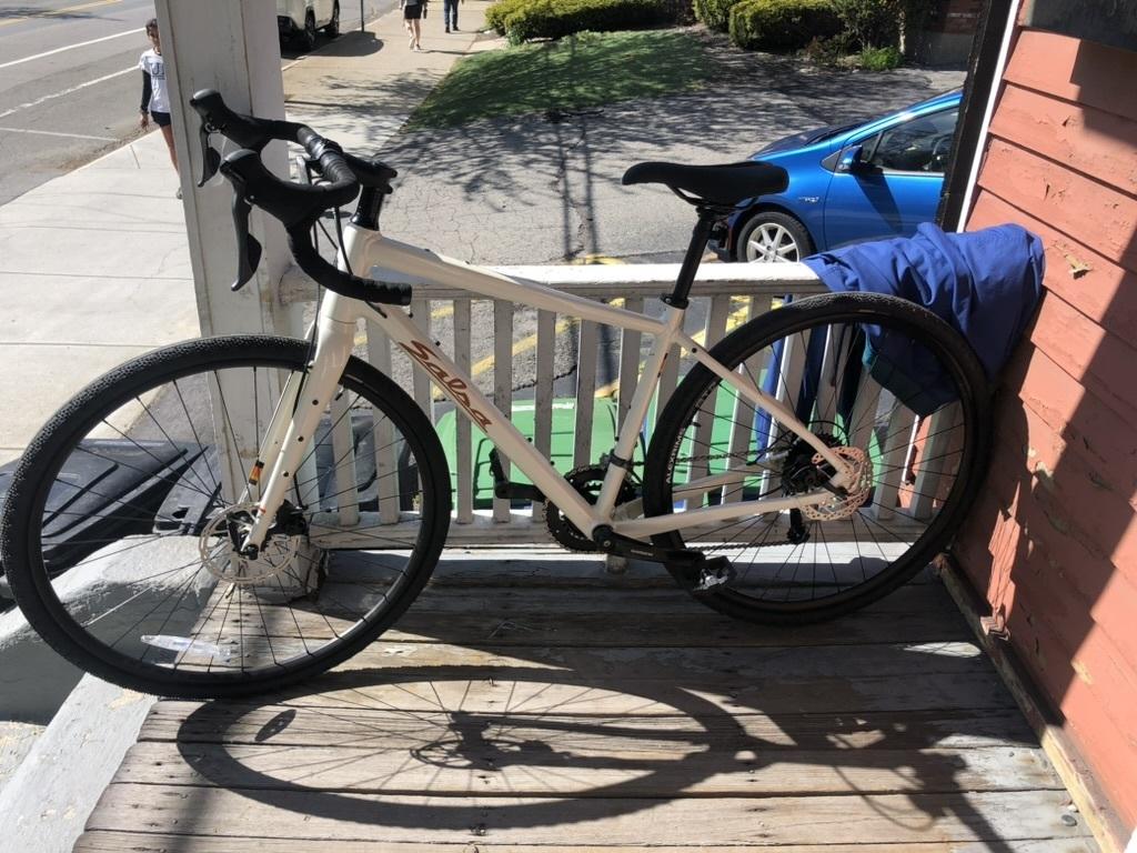 2024 Salsa Journeyer Claris White