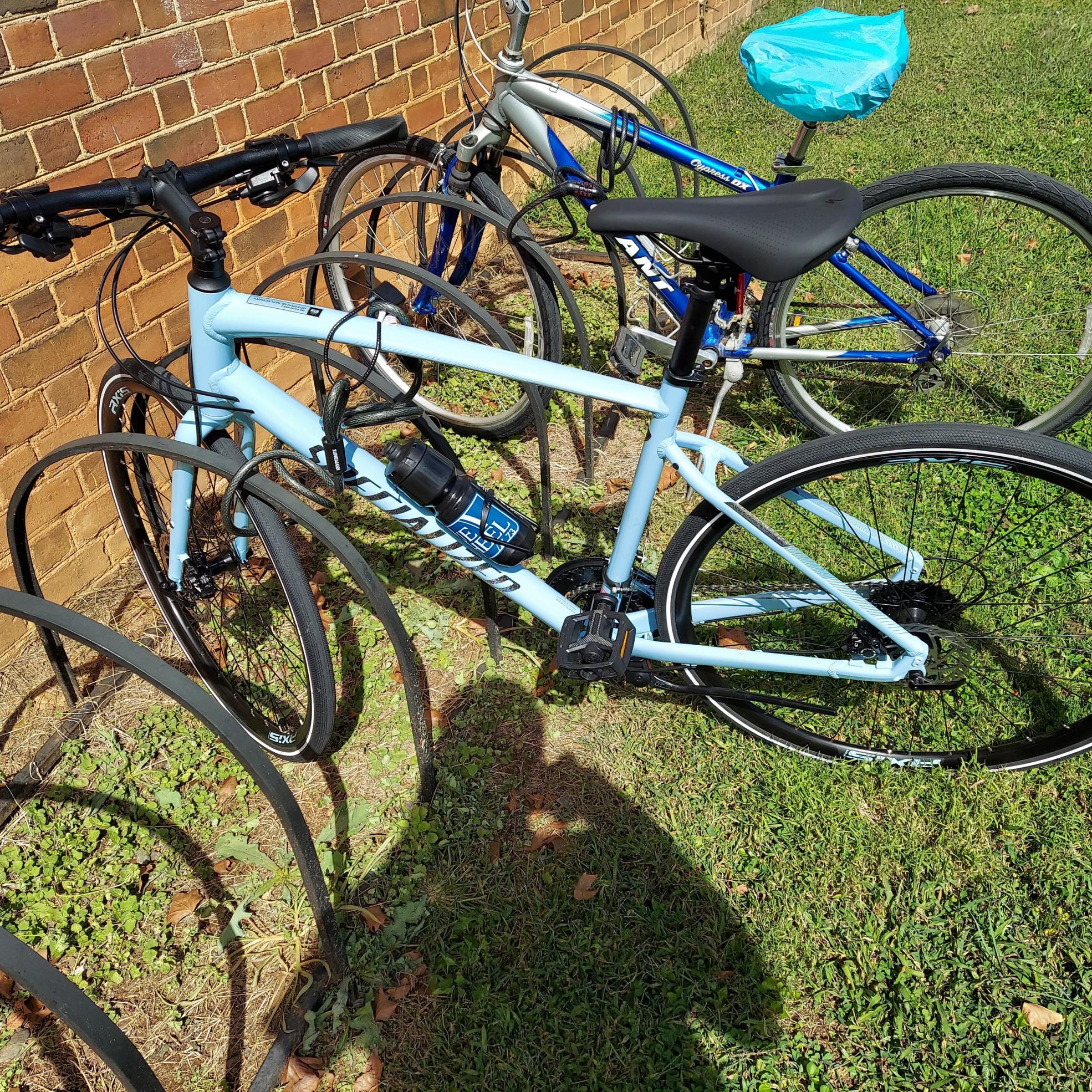 2022 Specialized Sirrus 2.0 Blue