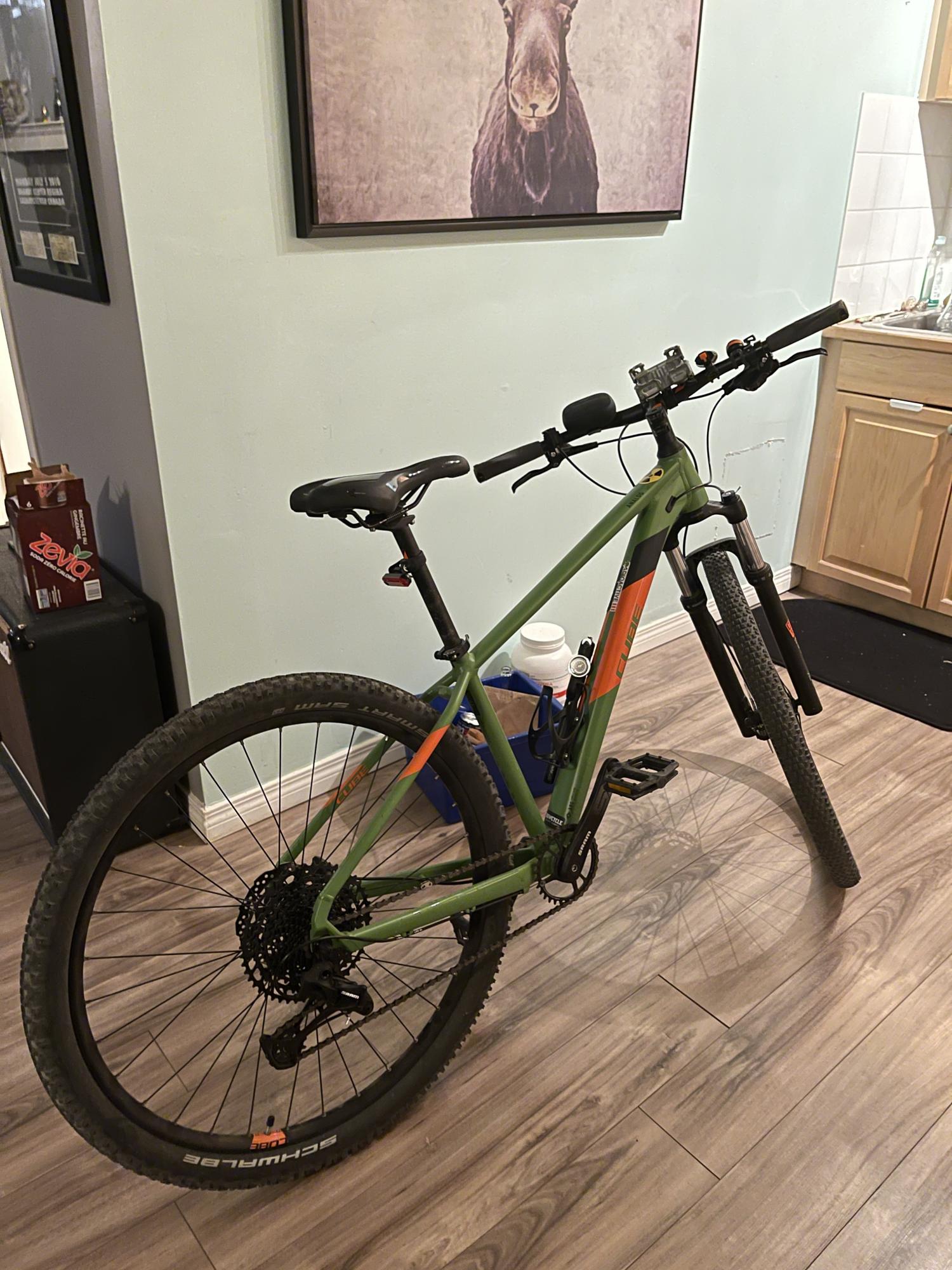 2019 Cube Analog Green and Orange