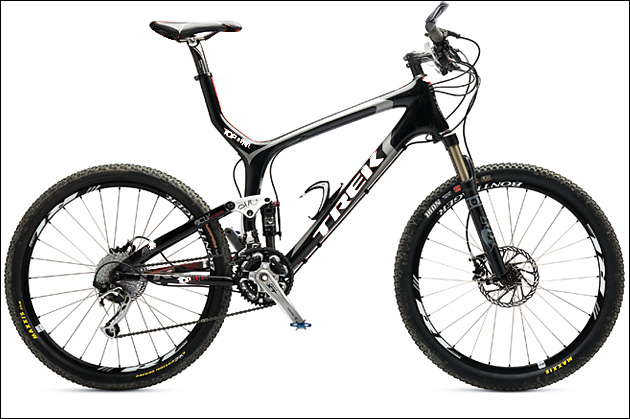 2022 Trek Trek Carbon Top Fuel 9.8 Mountain Bike Black and White