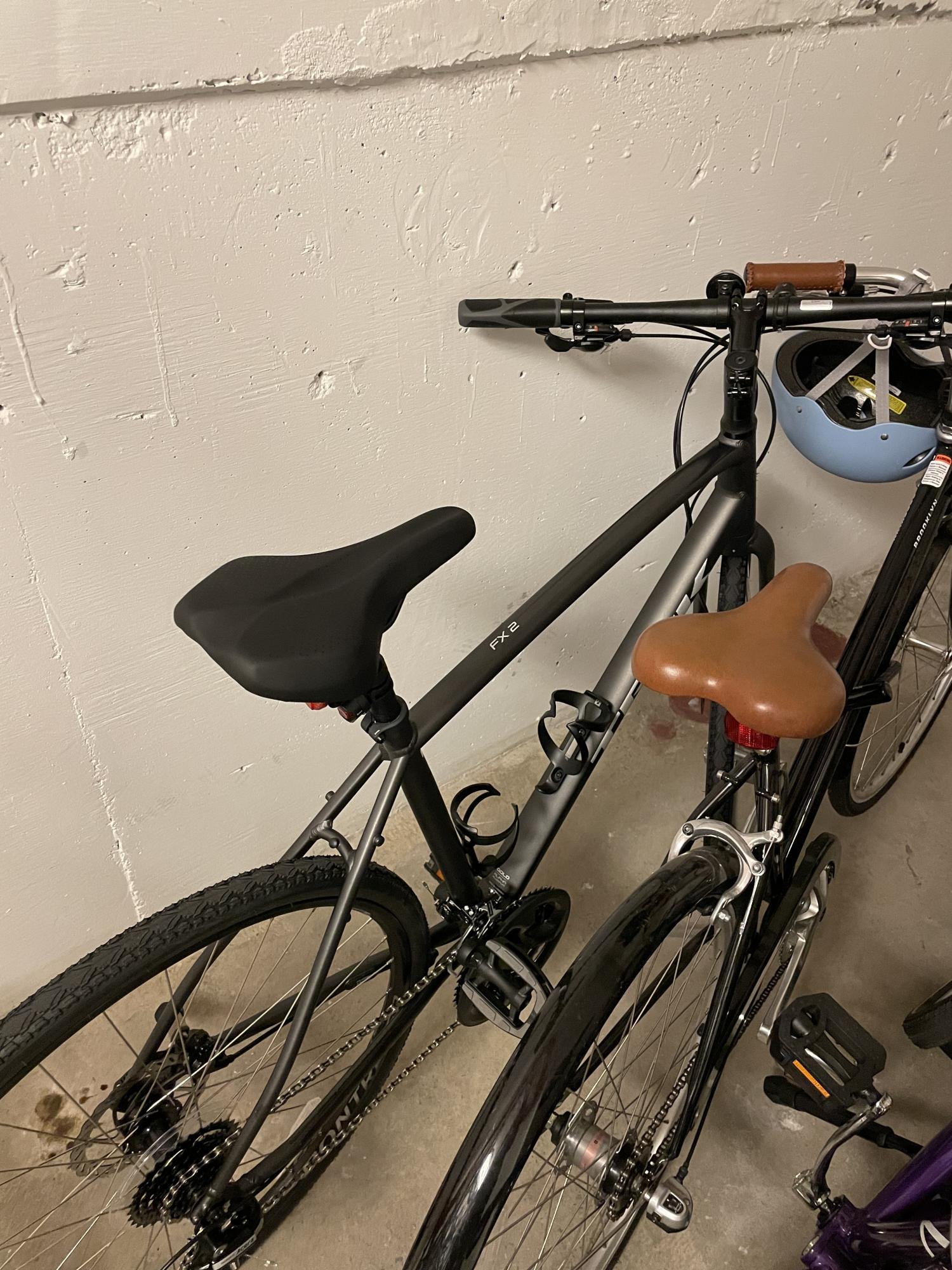 2021 Trek FX 2 Black