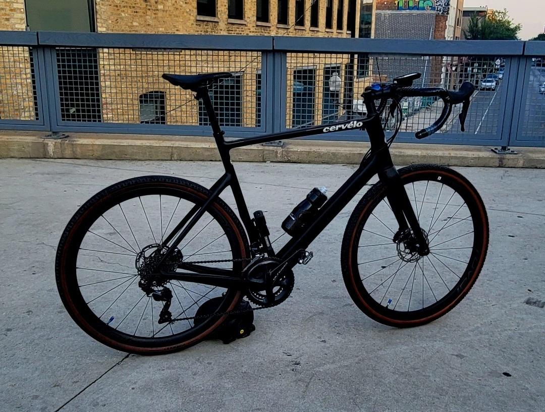 Cervélo Aspero Black