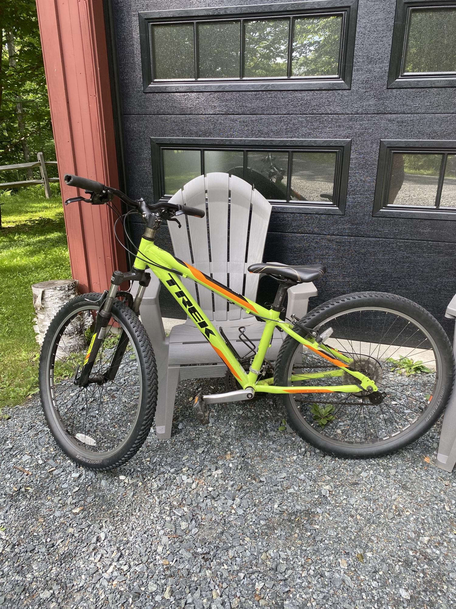 2015 Trek 3500 Green and Orange