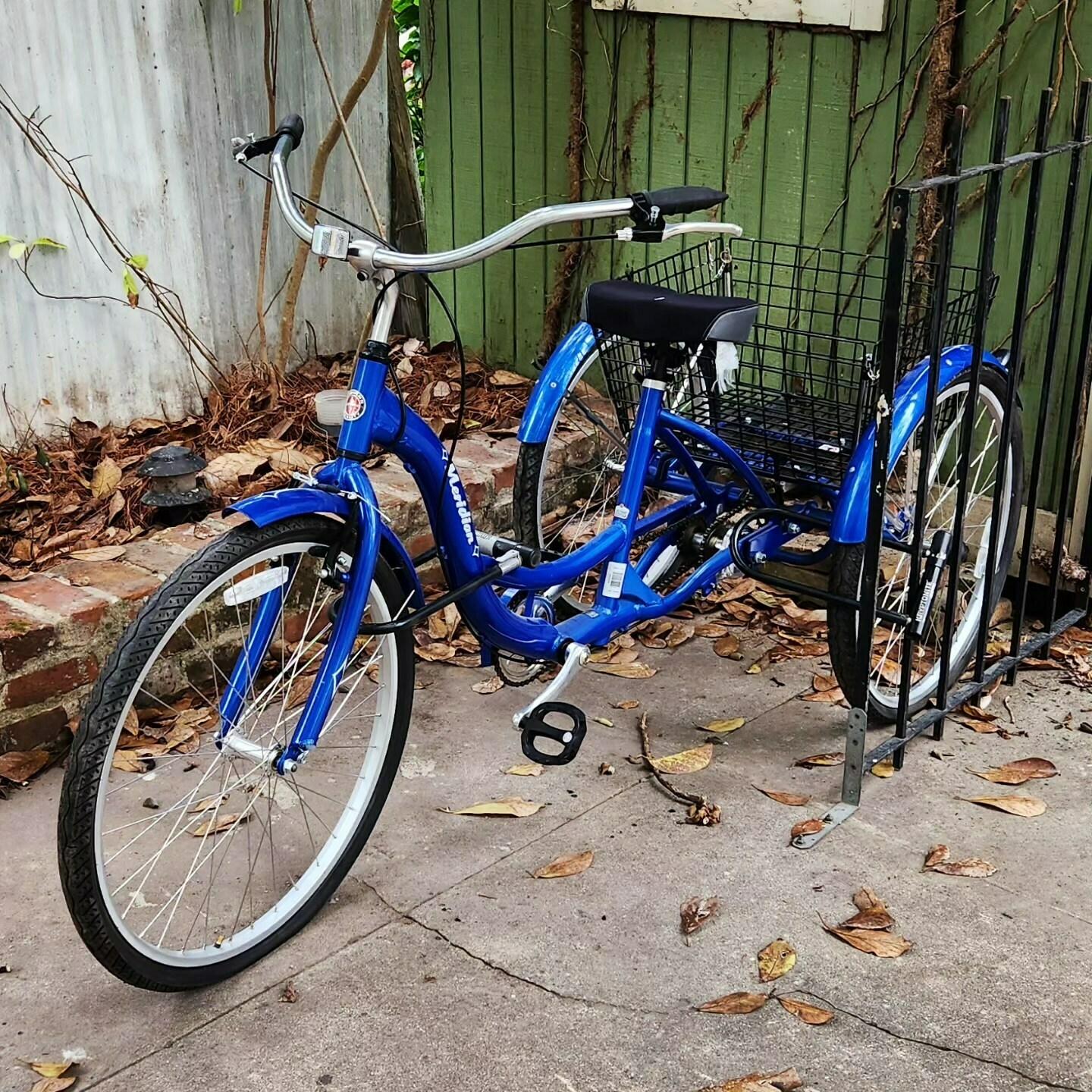Schwinn Meridian 26 Single Speed tricycle Blue