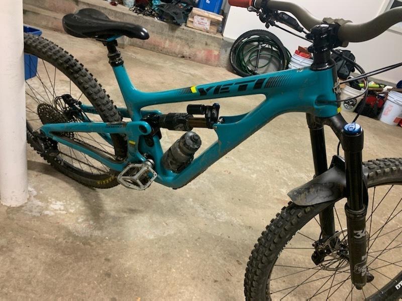 2019 Yeti SB150 Teal