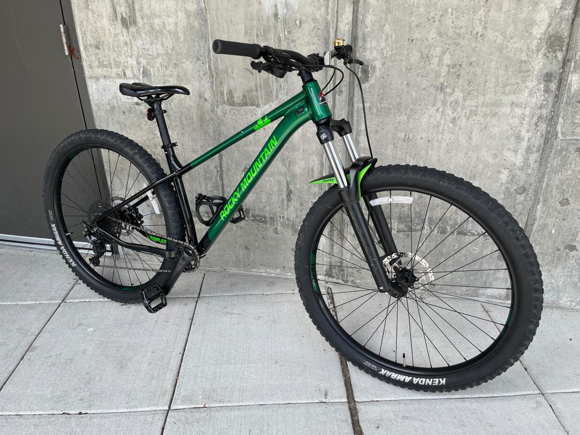 2021 Rocky Mountain Bicycles Growler Green