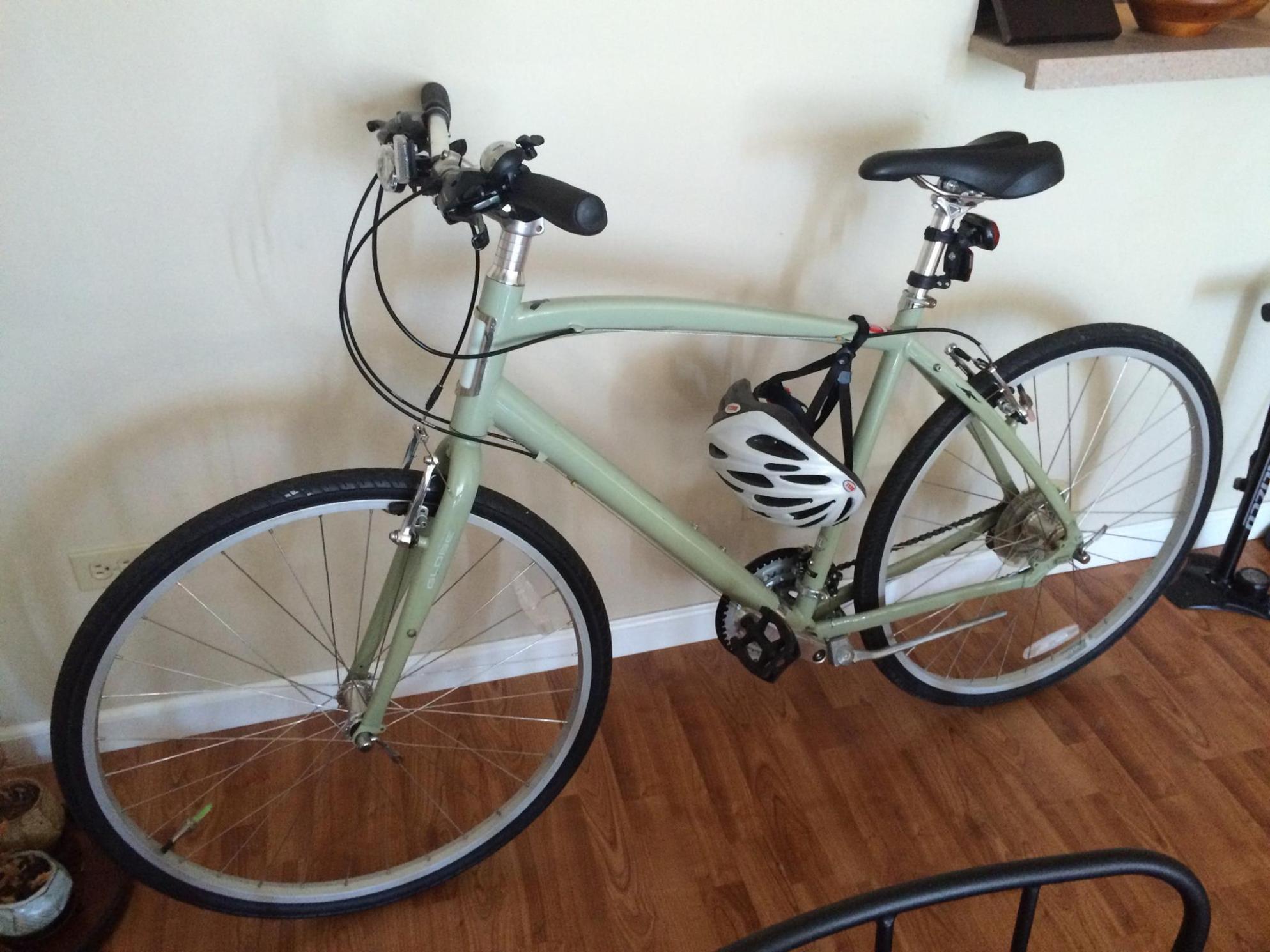 2012 Specialized Globe Hybrid  Green