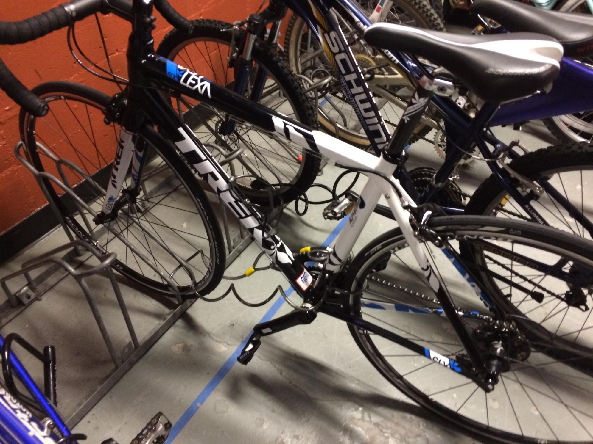 2011 Trek Lexa SLX Black, Blue, and White