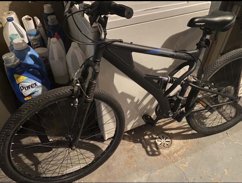 Hyper bear mountain Hyper bear mountain Black and Blue