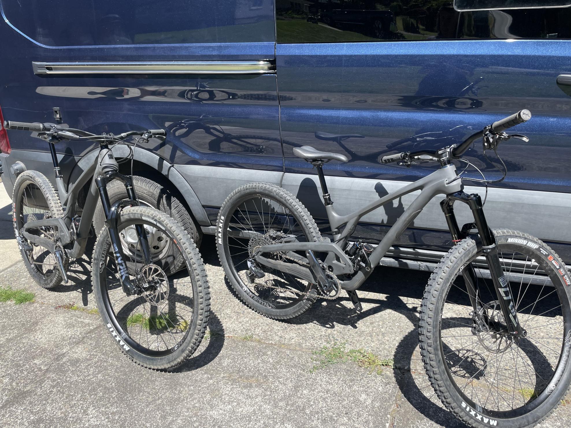 2022 Evil Offering Black