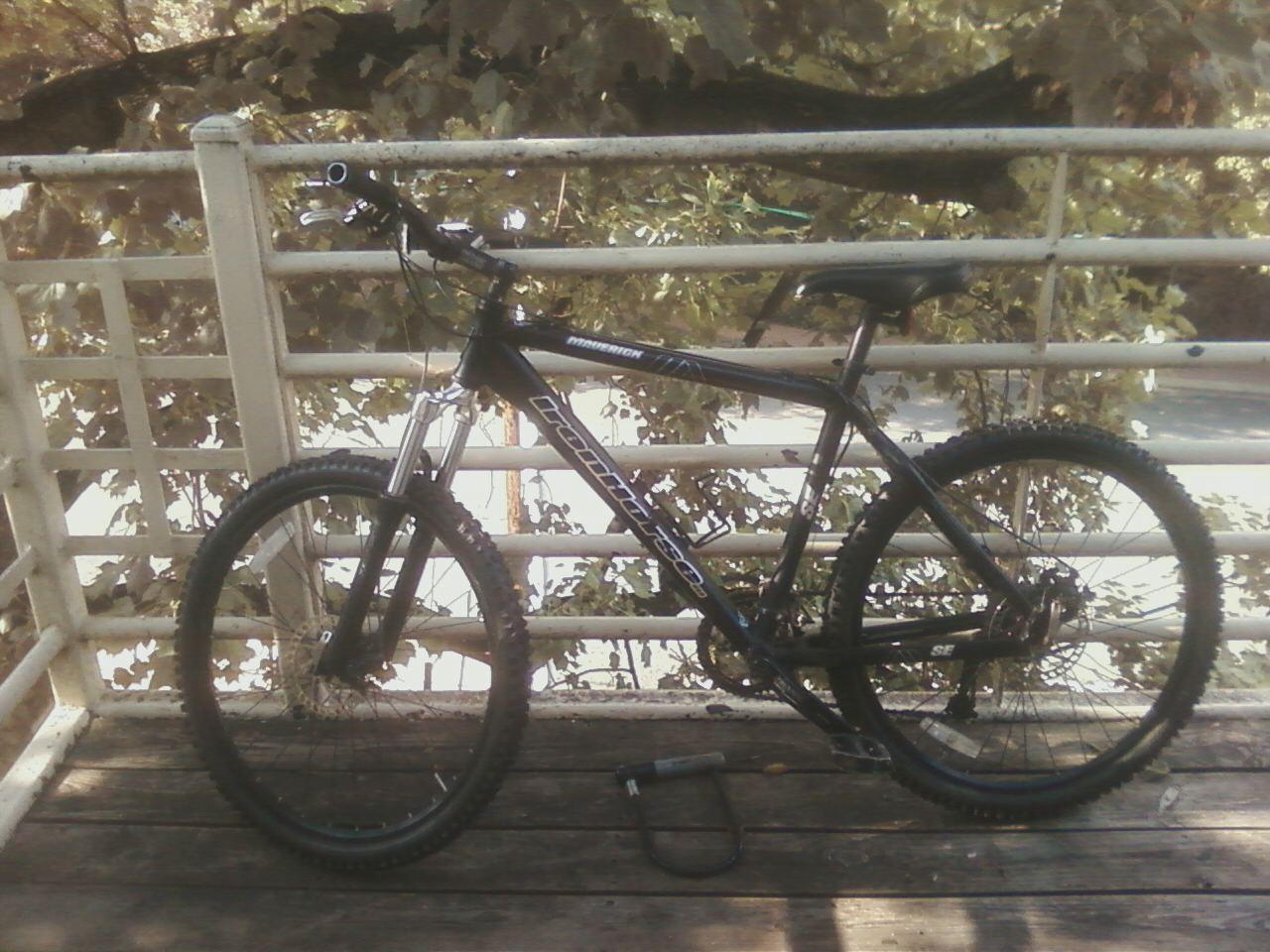 Iron Horse Bicycles Maverick  Black