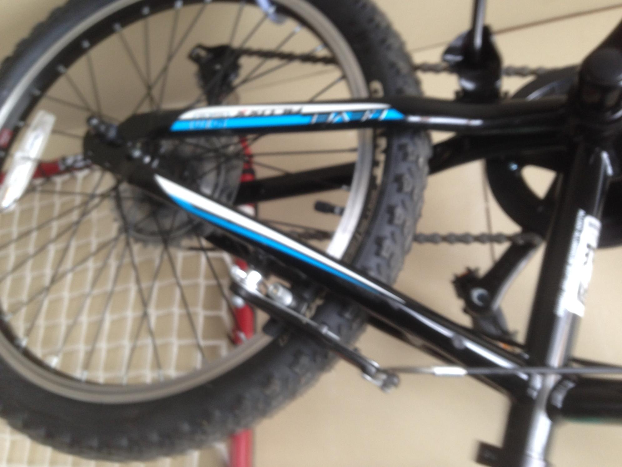 2013 Giant Revel Jr. Boys 20 Black