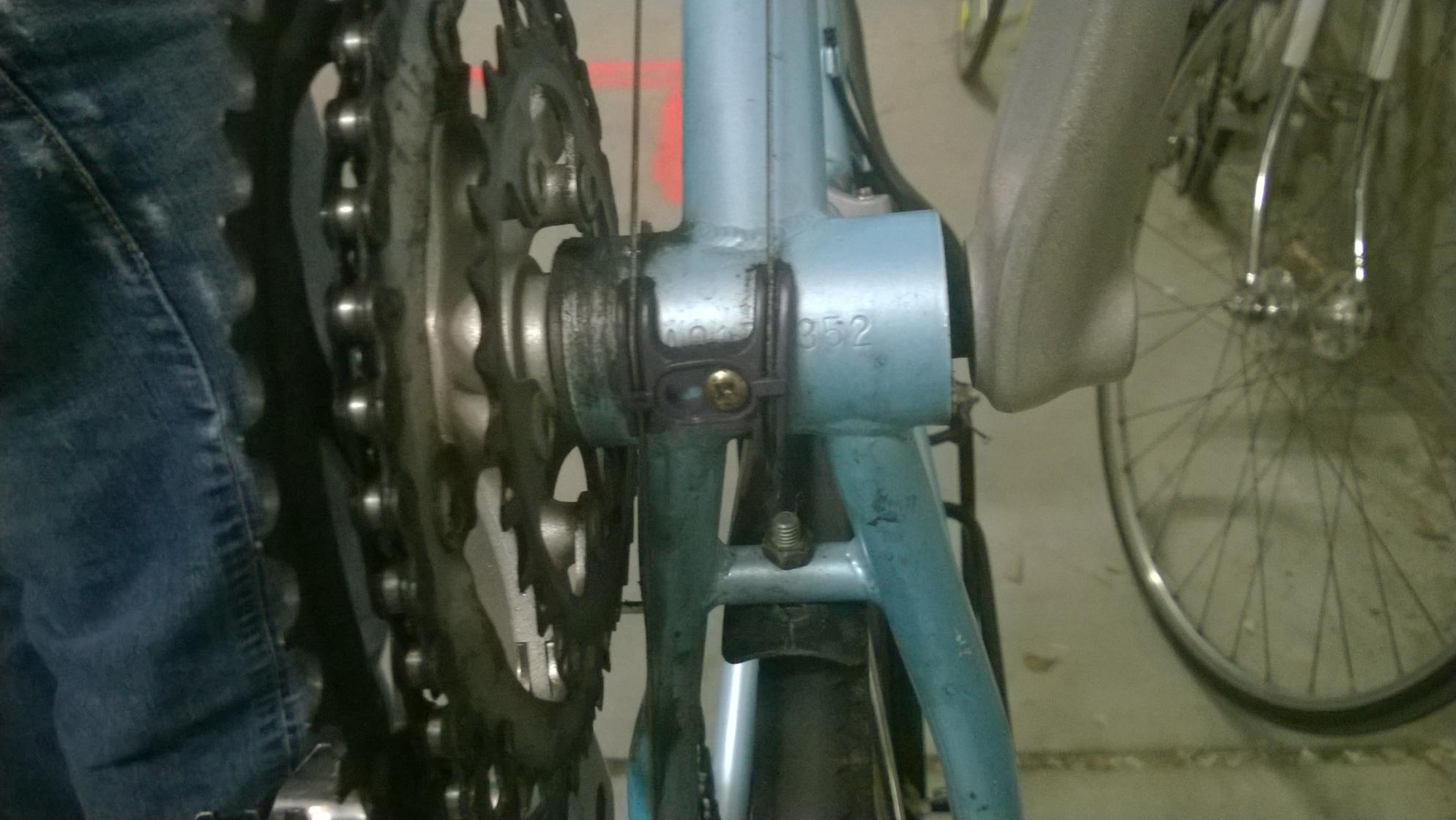 2010 KHS Bicycles KHS Flight 220 Women's Blue