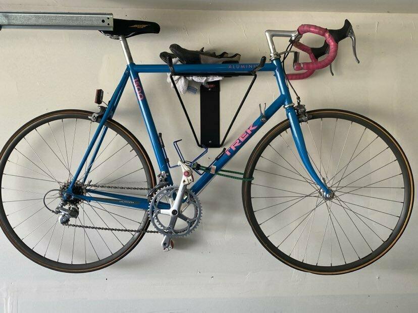 1986 Trek 1500 Blue and Pink