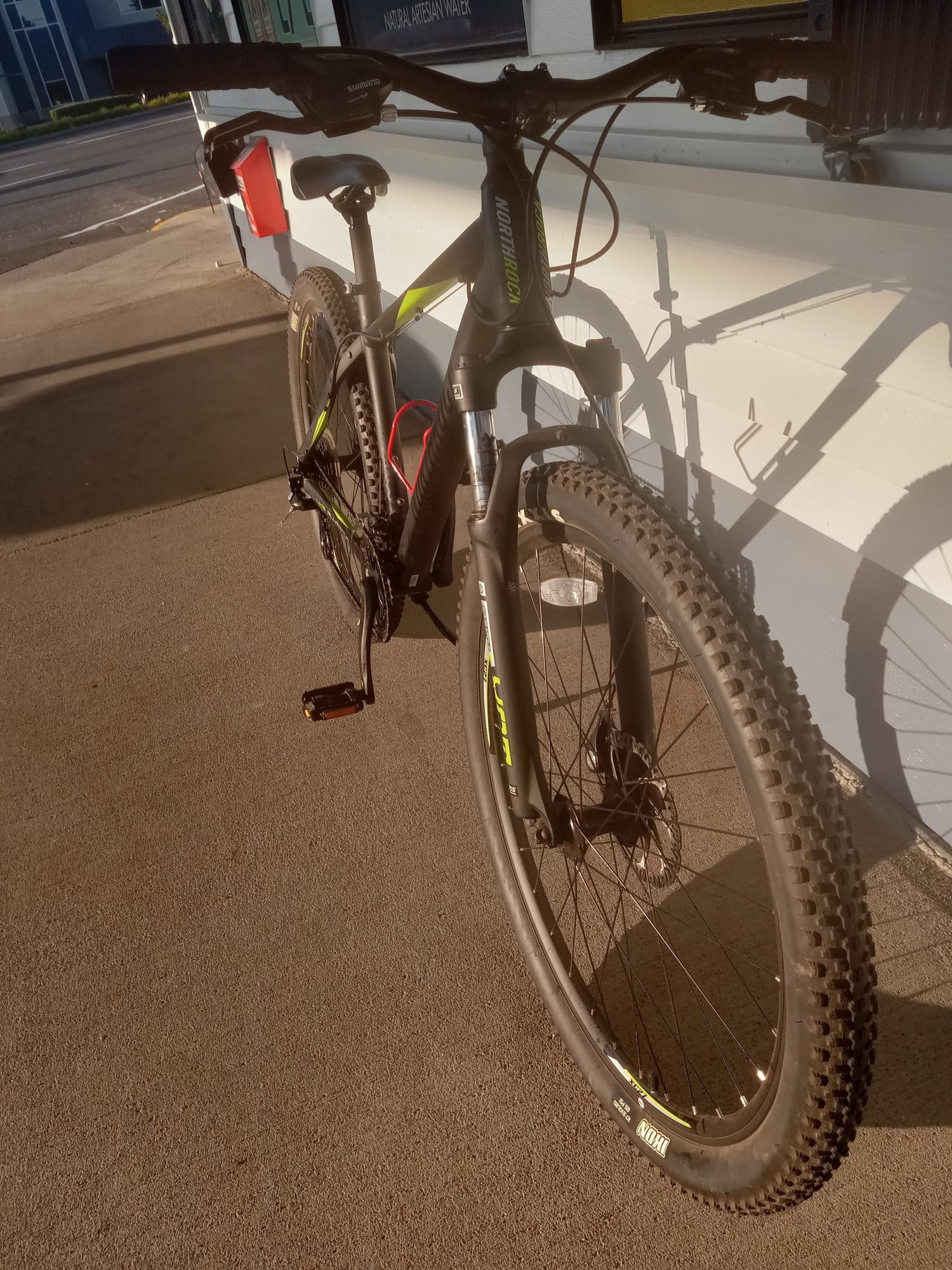 2022 Northrock Northrock XC27 Black