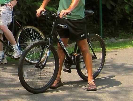 2012 Diamondback Sorrento Black and Blue